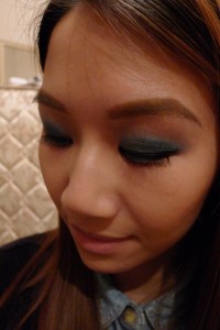 Blissfully Blue Smokey Eye Tutorial 13