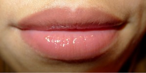 Burberry Copper Lip Mist Review 6