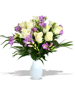 Beauty Blog Giveaway With Serenata Flowers 1