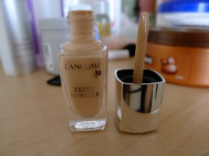 Lancome Teint Miracle Foundation Review 5
