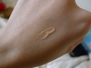 Lancome Teint Miracle Foundation Review 6