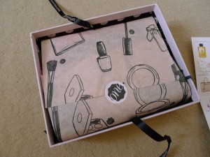 GlossyBox May - The Anniversary Box 3