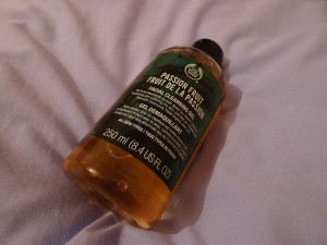 The Body Shop Passion Fruit Cleansing Gel Review 1
