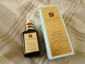 Estee Lauder Advanced Night Repair Review 1
