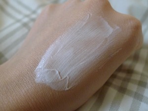 Liz Earle Cleanse And Polish Cleanser Review
