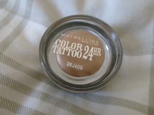Maybelline Colour Tattoo 24 Hour Eyeshadow Review