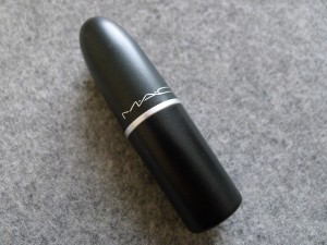 MAC Cut A Caper Lipstick Review 1