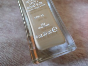 Rimmel Wake Me Up Foundation Review 3