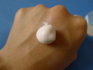 Shu Uemura UV Under Base Brightening Mousse Review 4