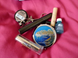 Whats In My Makeup Bag 2