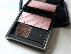 Burberry Tangerine Blush Review 4