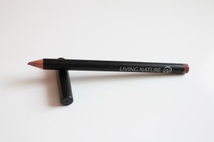 Living Nature Makeup Review 10