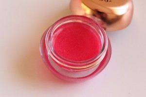So Susan Lip Cushion Review 3