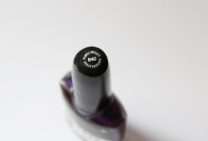Maybelline Forever Strong Nail Polish Review 3
