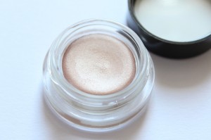 Stila Smudge Pot Kitten Eyeliner Review 3
