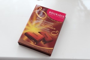 Bourjois Bronzing Powder Review 1