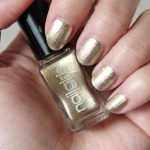 Nailgirls Gold Nail Polish Review 2